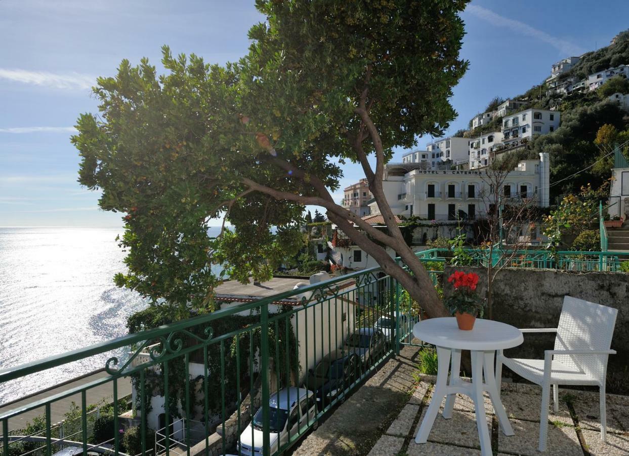Amalfi Blue Flowers A Eksteriør bilde